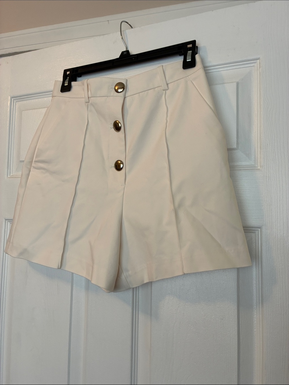 Zara Cream High-Waist Button-Front Shorts